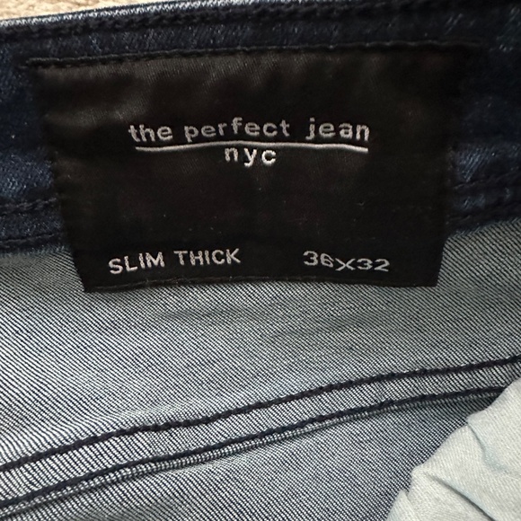The Perfect Jean NYC 36x32 Slim Thick Dark Wash EUC - Picture 3 of 5